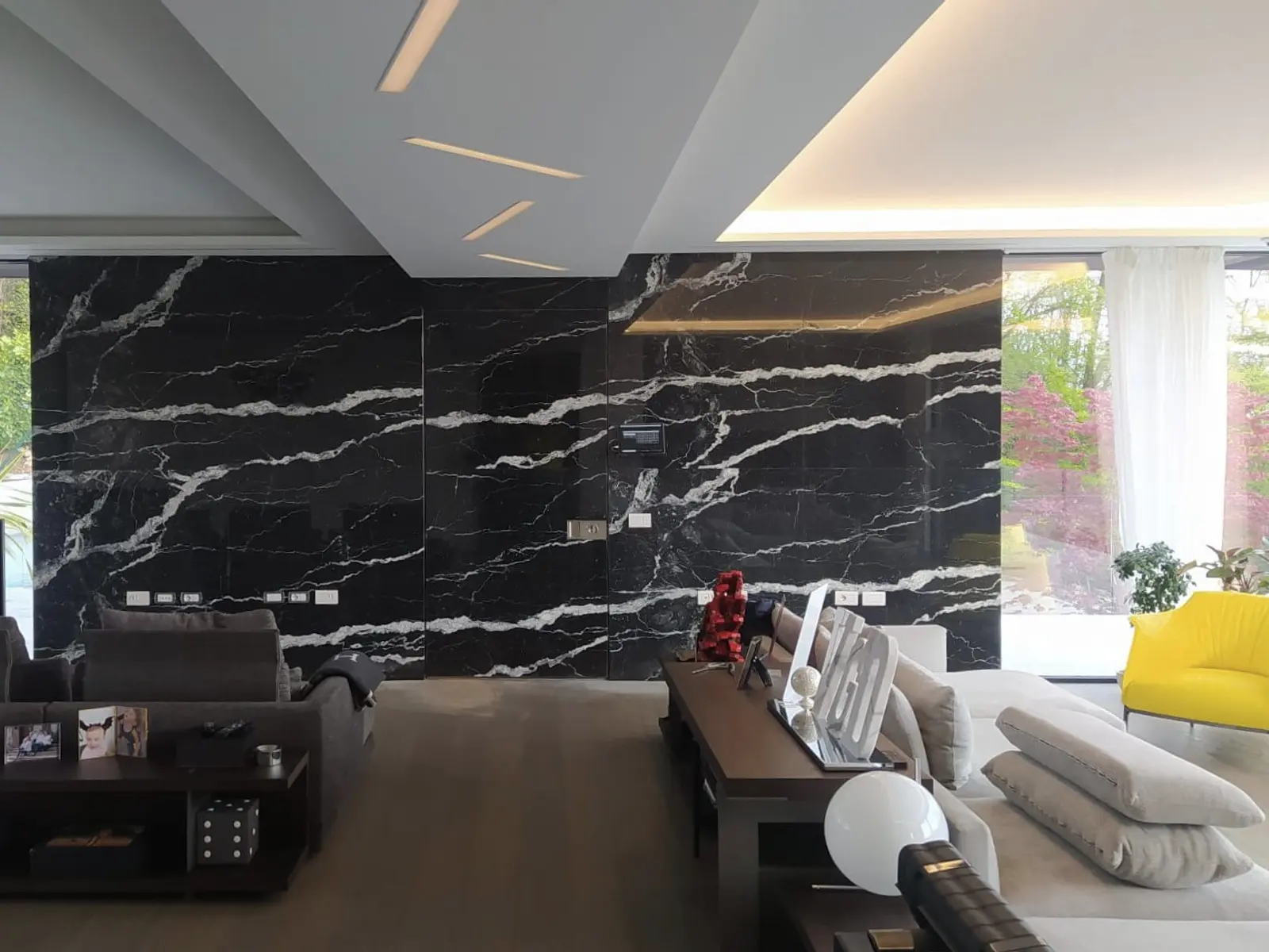 Boiserie in Nero Marquina